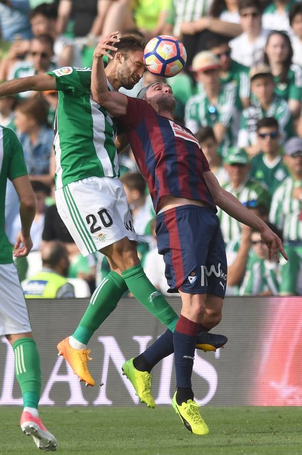 El Betis Consigue Una Importante Victoria Ante El Eibar